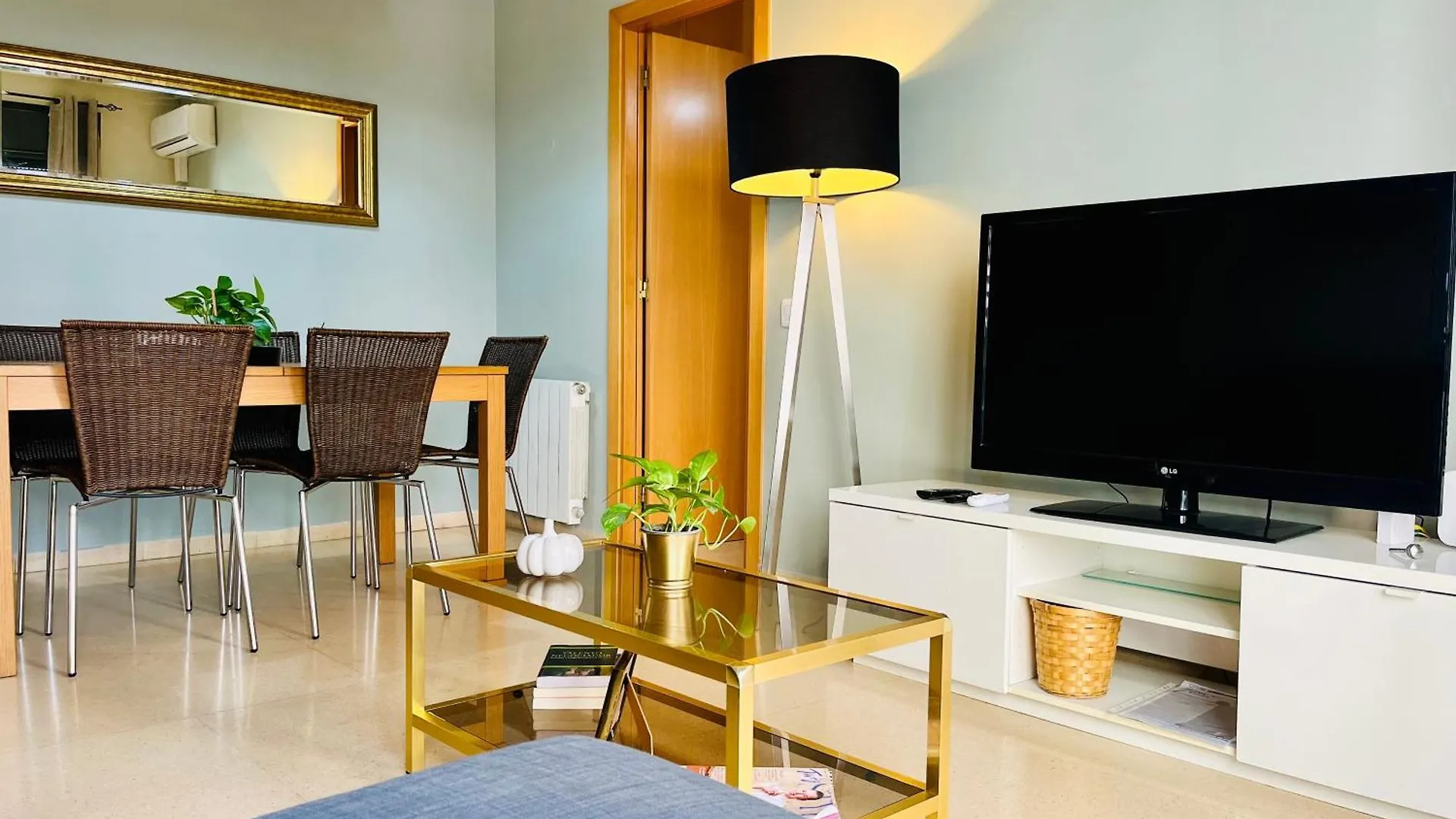Magic Camp Nou Apartment Barcelona Spain