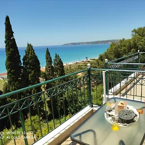 miloni-studios-lourdata-kefalonia.kefaloniahotels.net/